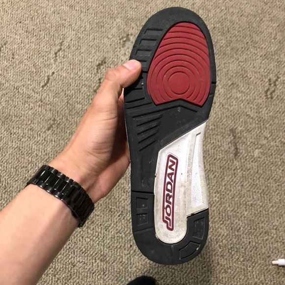 Jordan’s - Picture 6 of 8